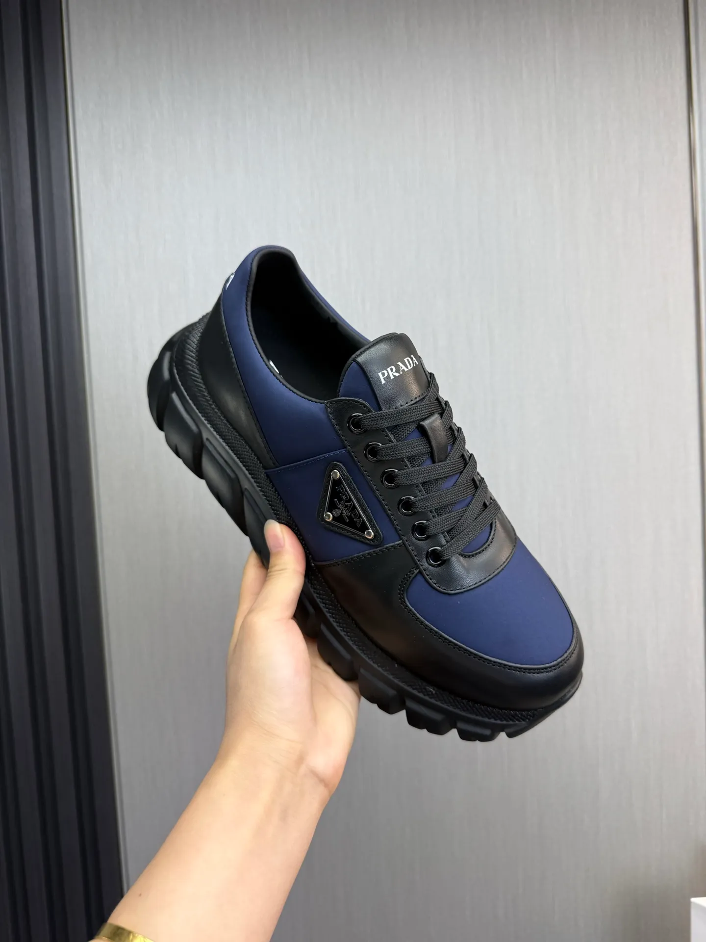 Men's shoes 💰580💰 [PRADA] Men's shoes are popular in the counter, official website is synchronized, 1 high-quality shipment ✔️Imported cowhide fabric + cowhide lining, 1🆚1 replica, original sole, 38-45 (45 customized, non-refundable)